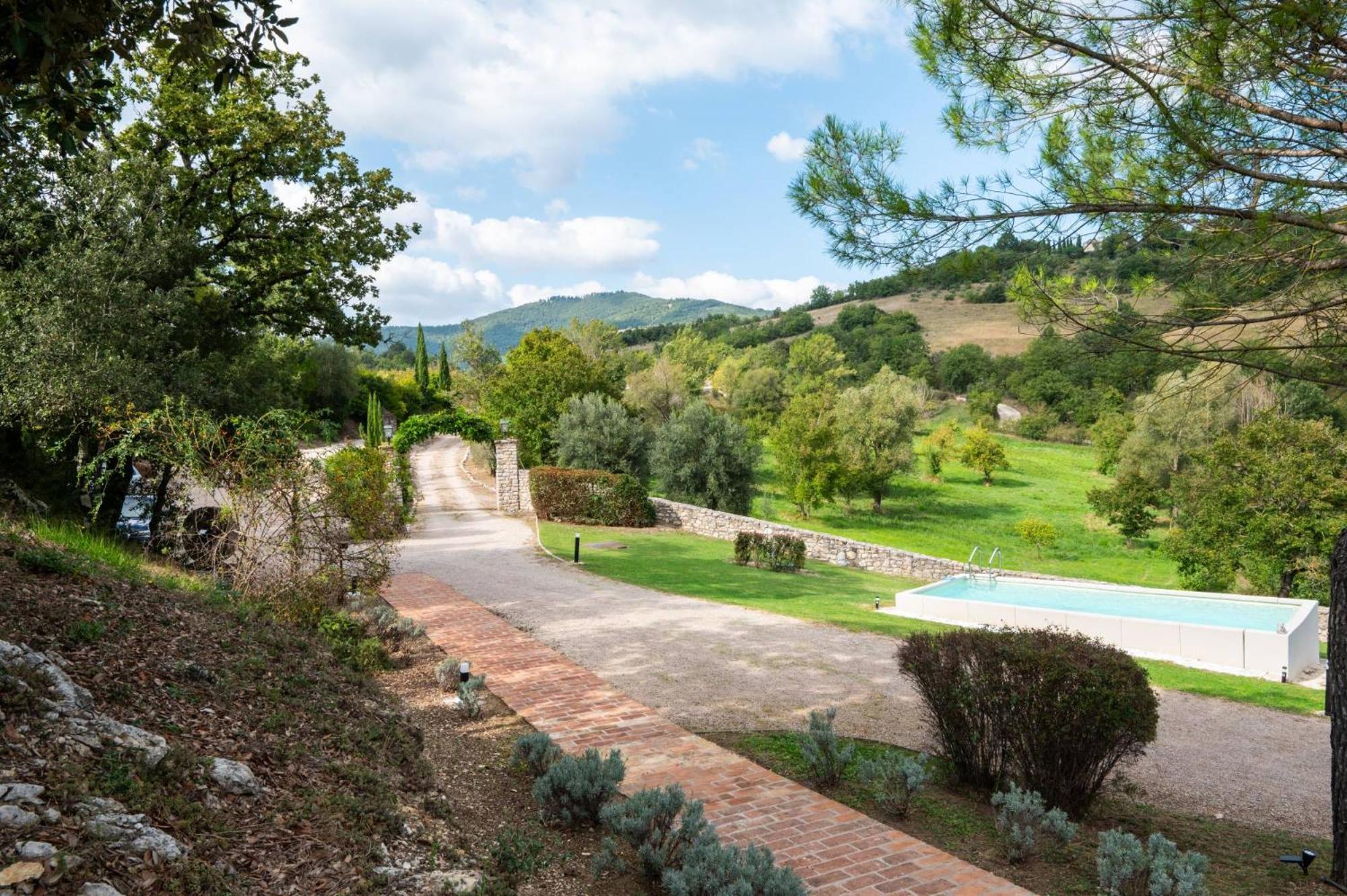 Bed and Breakfast Castello Valenzino Antognola Экстерьер фото