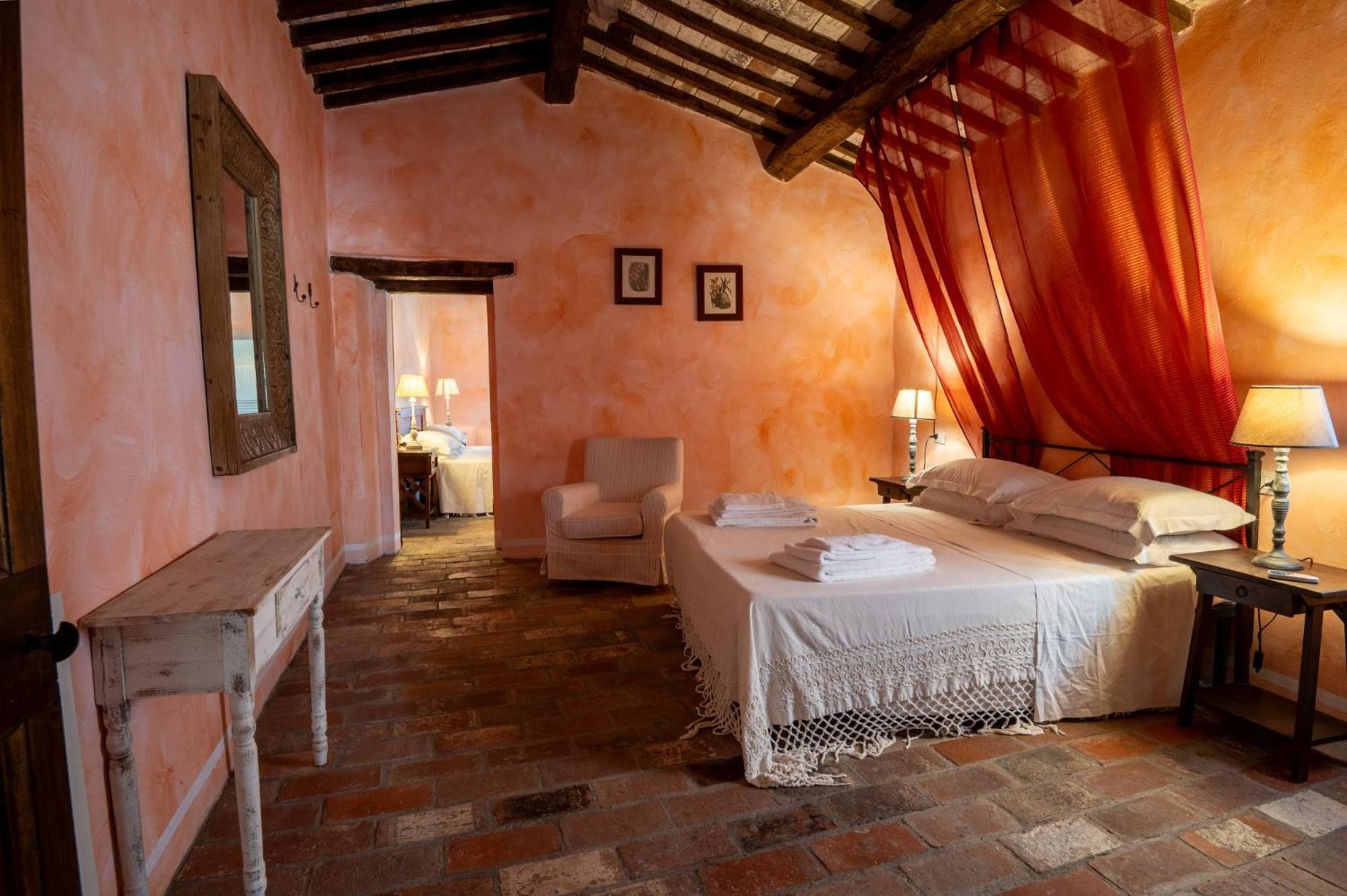 Bed and Breakfast Castello Valenzino Antognola Экстерьер фото