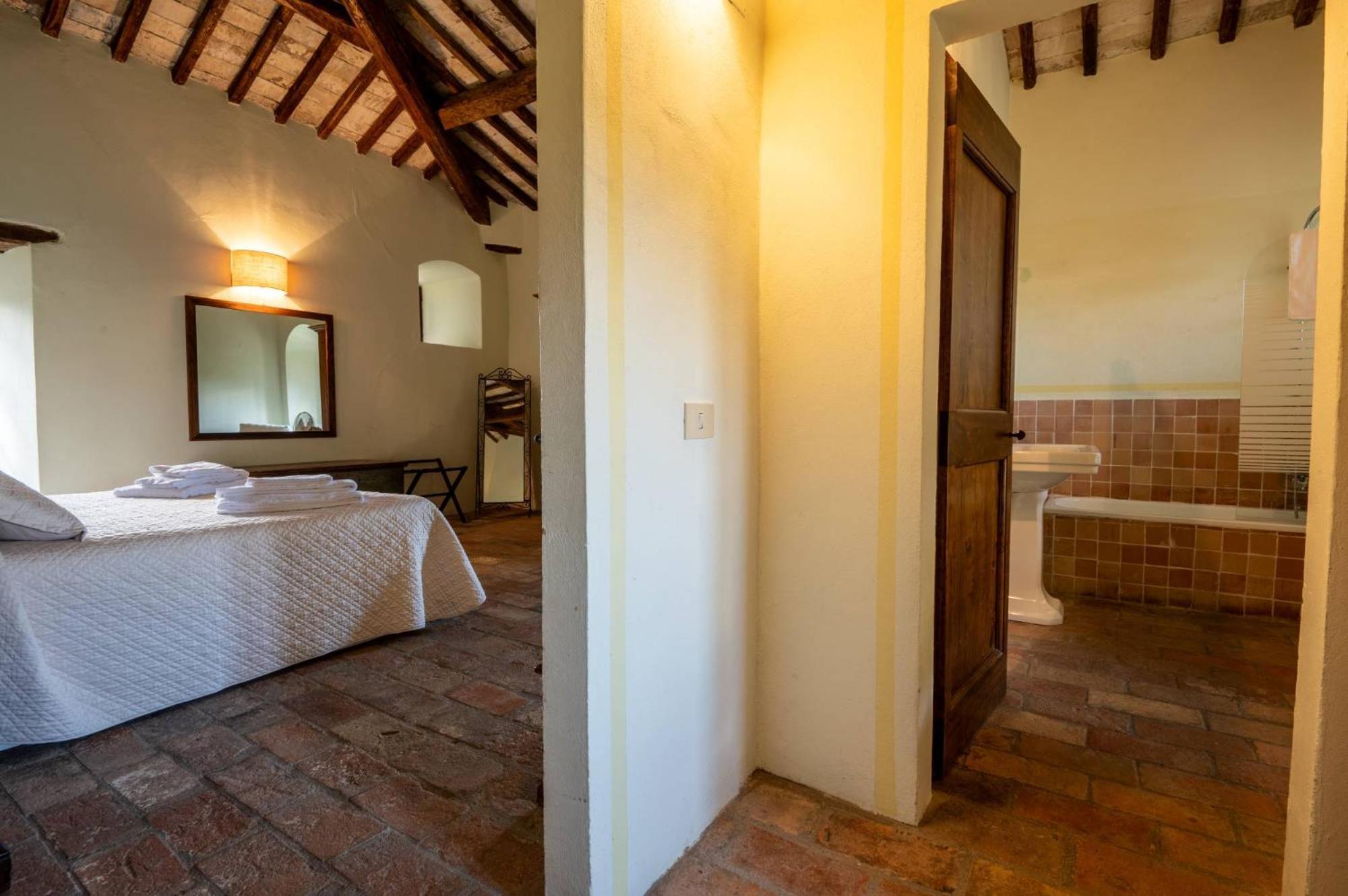 Bed and Breakfast Castello Valenzino Antognola Экстерьер фото