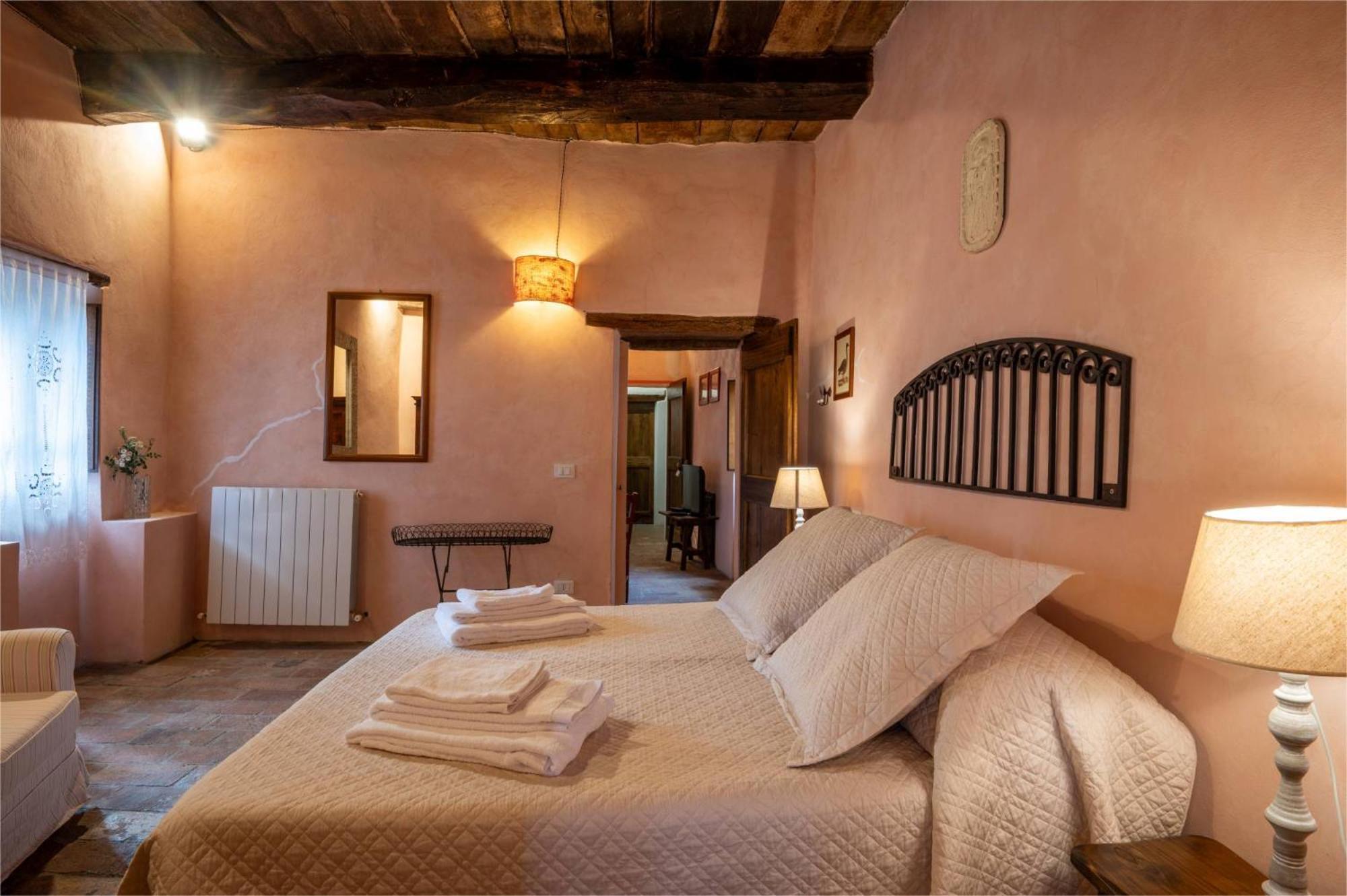 Bed and Breakfast Castello Valenzino Antognola Экстерьер фото