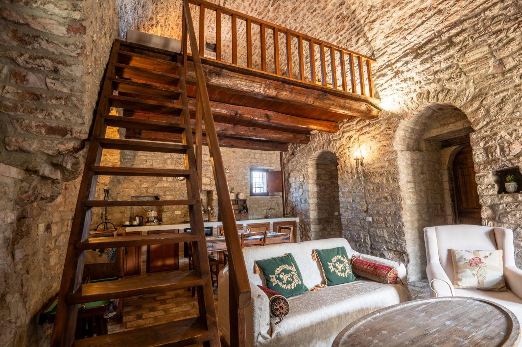 Bed and Breakfast Castello Valenzino Antognola Экстерьер фото